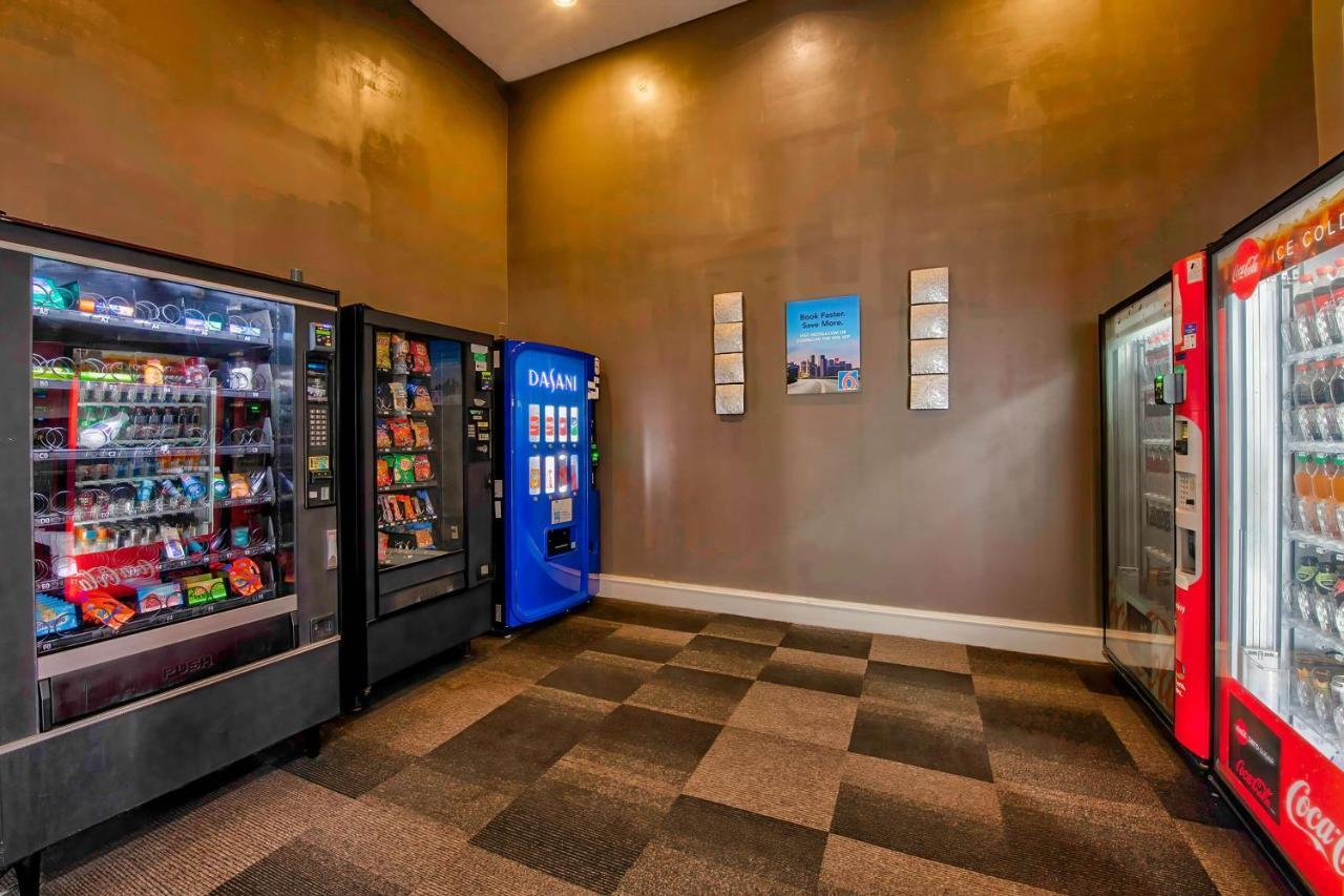 Studio 6-San Antonio, Tx - Airport ภายนอก รูปภาพ
